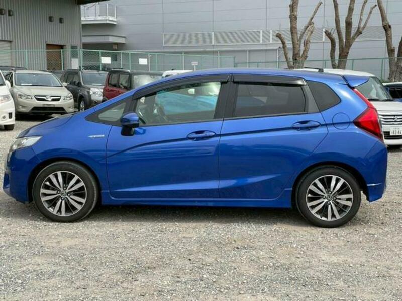 FIT HYBRID