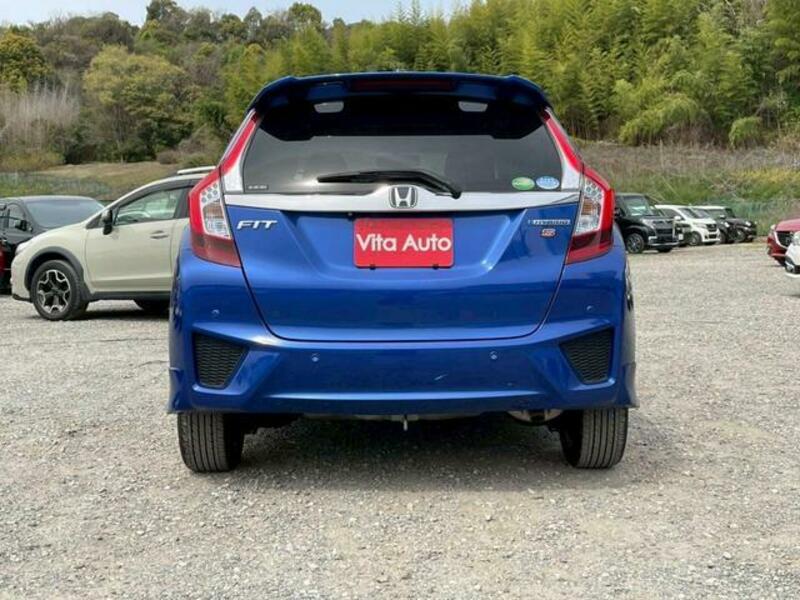 FIT HYBRID