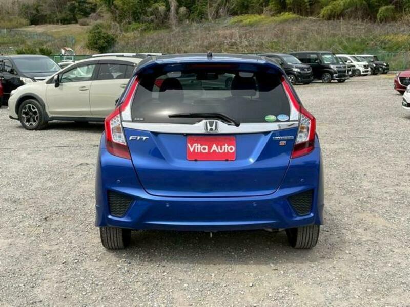 FIT HYBRID