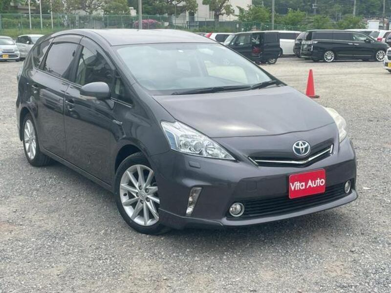 PRIUS ALPHA