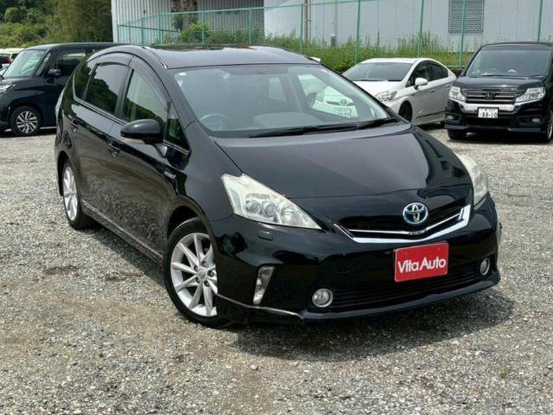 PRIUS ALPHA