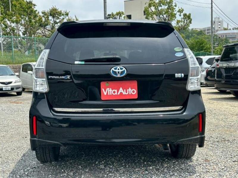 PRIUS ALPHA