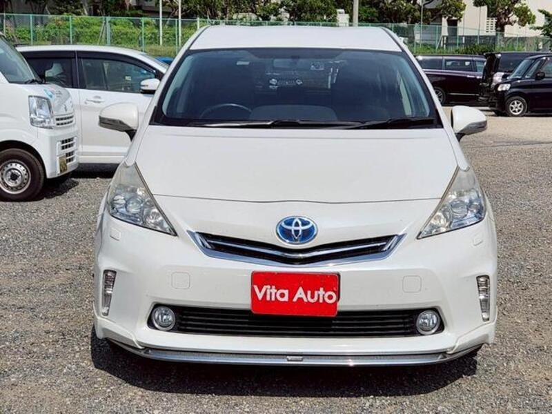 PRIUS ALPHA
