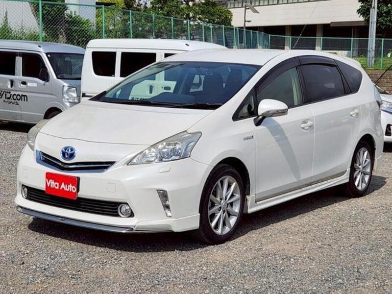 PRIUS ALPHA