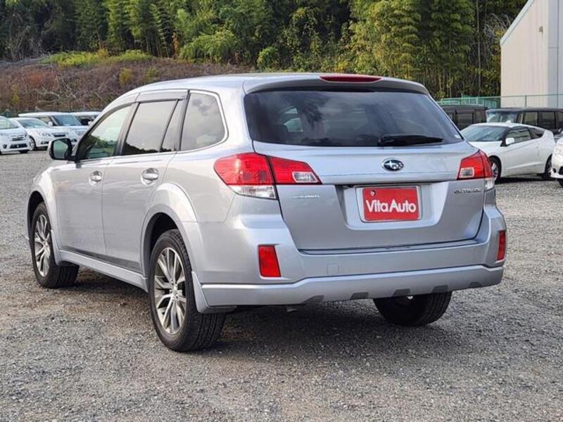 LEGACY OUTBACK