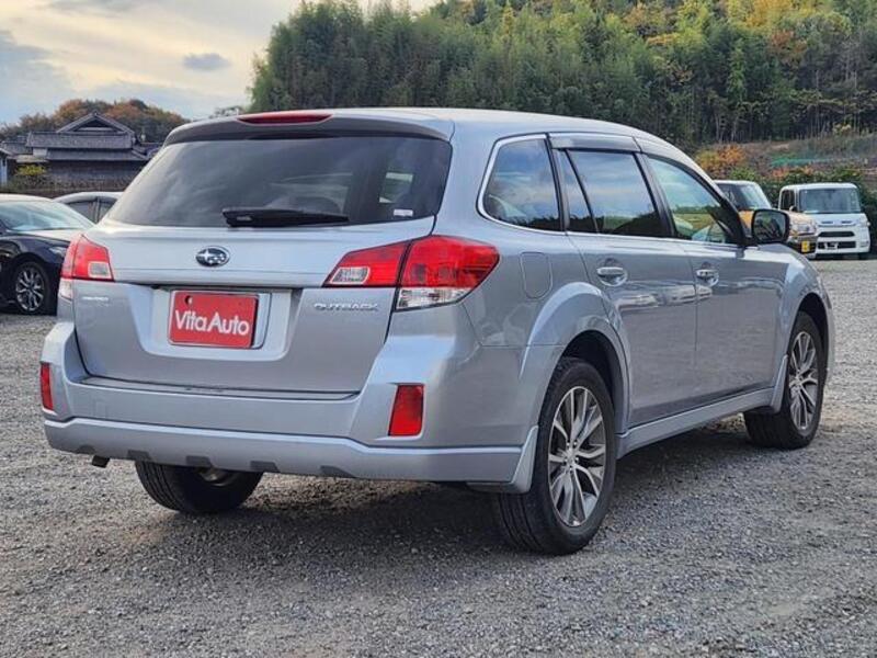 LEGACY OUTBACK