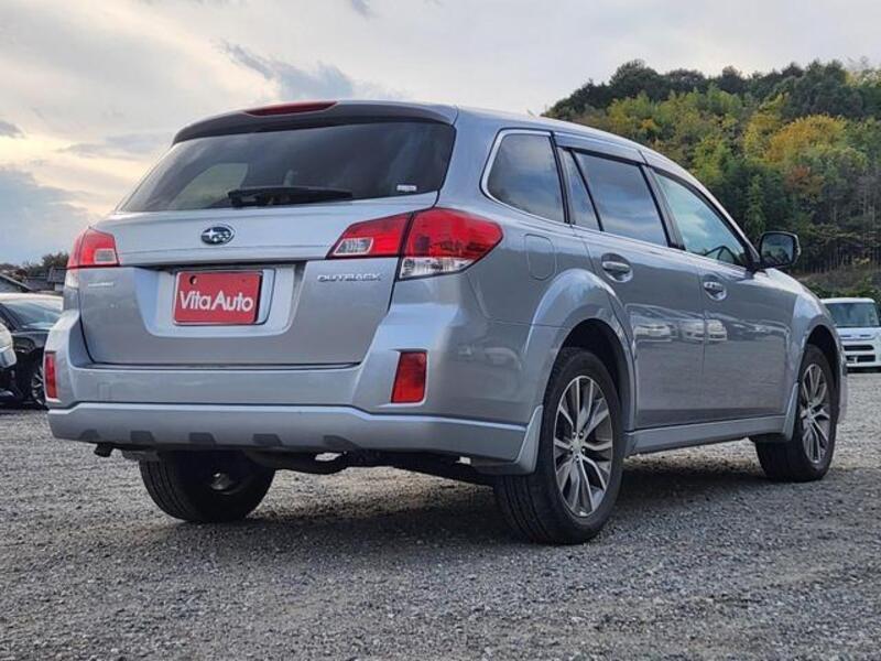 LEGACY OUTBACK