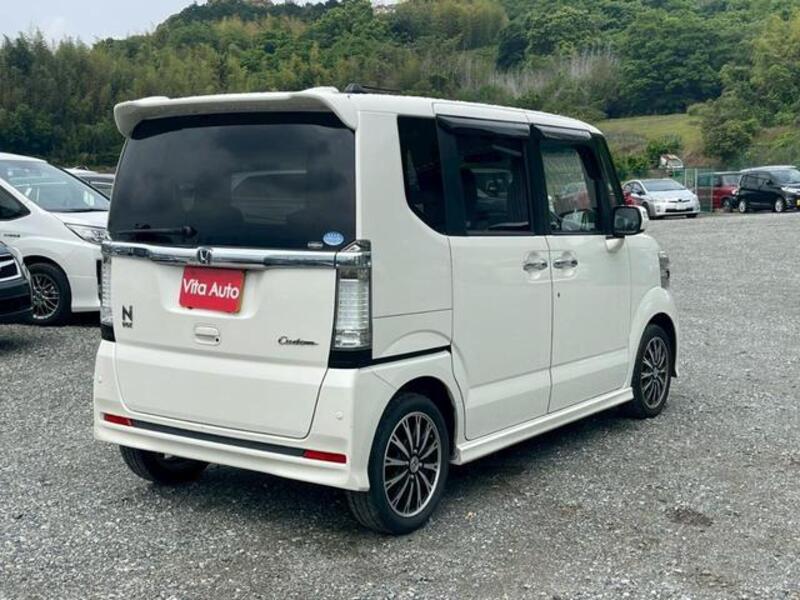 N BOX CUSTOM