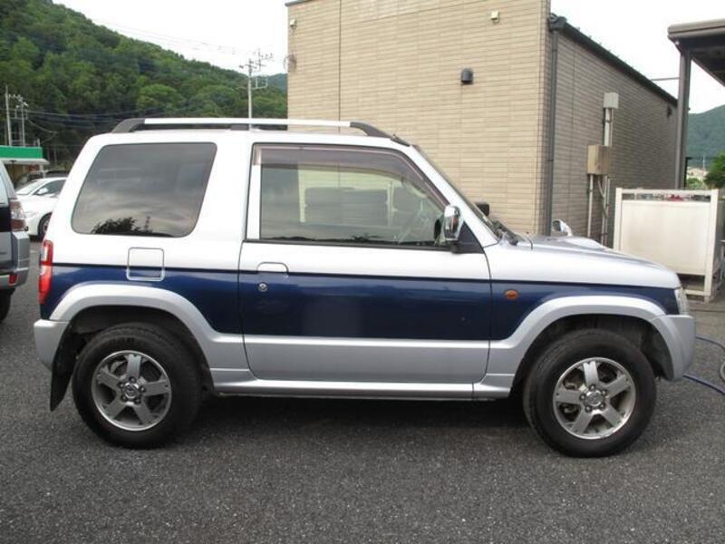 PAJERO MINI