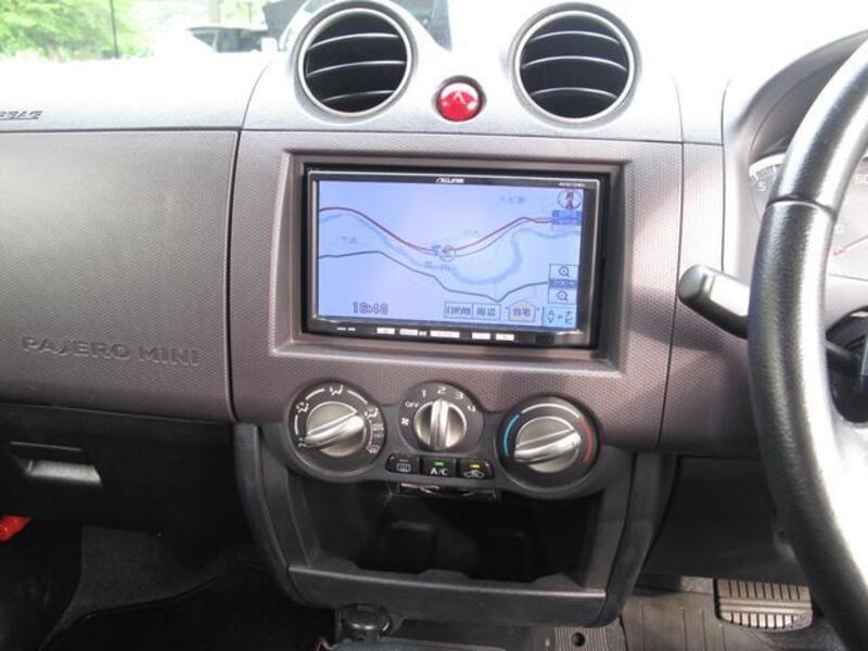 PAJERO MINI