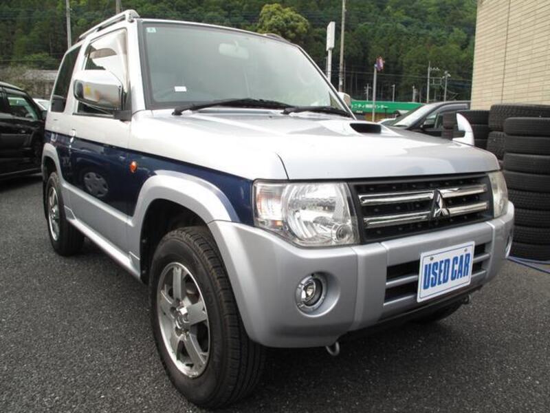 MITSUBISHI PAJERO MINI