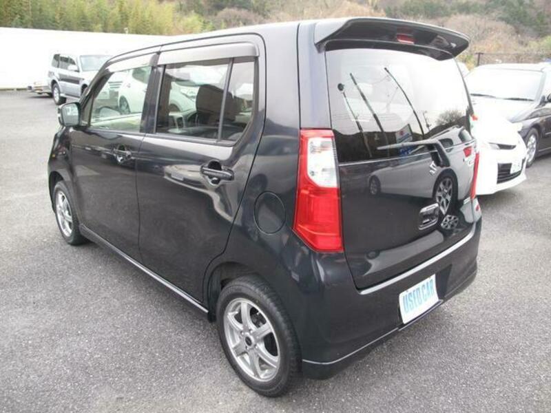 WAGON R