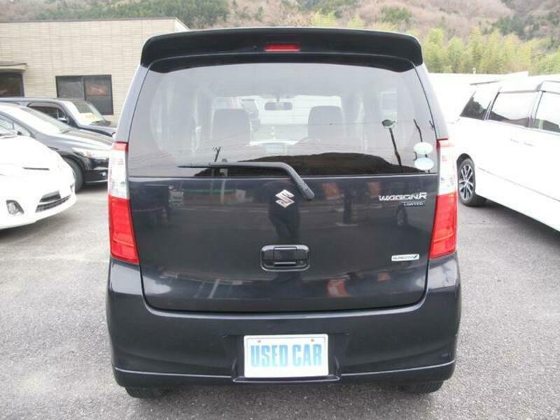 WAGON R