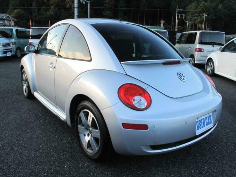 NEW BEETLE