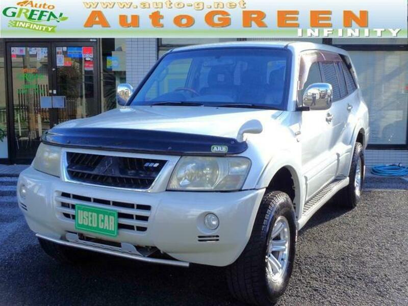 MITSUBISHI PAJERO