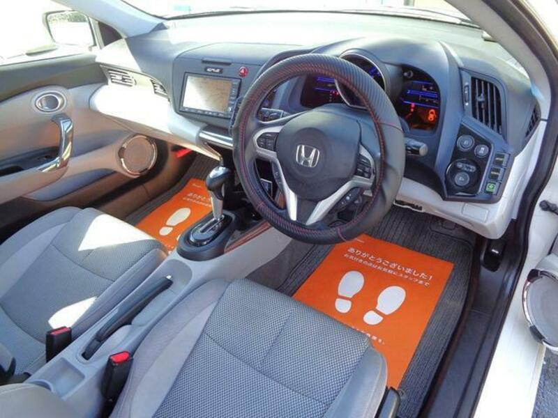 CR-Z