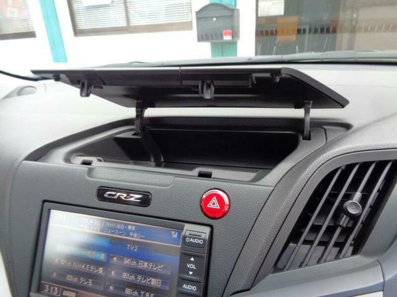 CR-Z