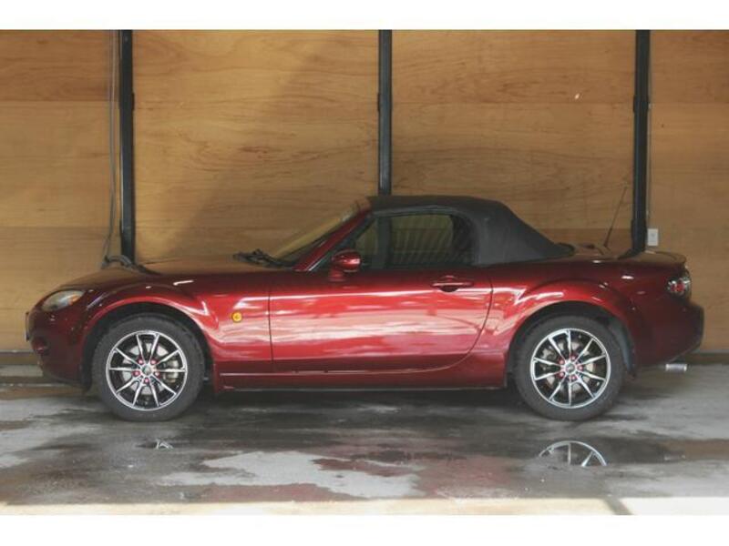 ROADSTER