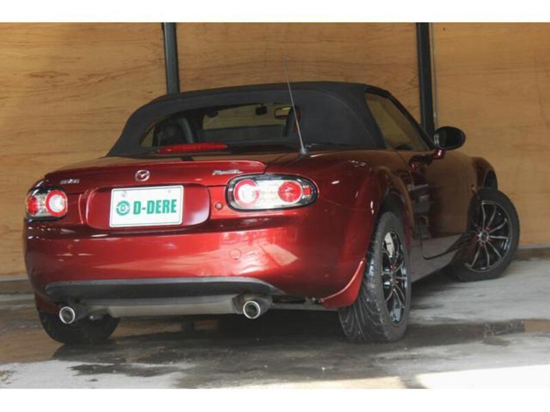 ROADSTER