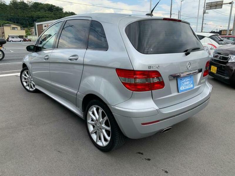 B-CLASS
