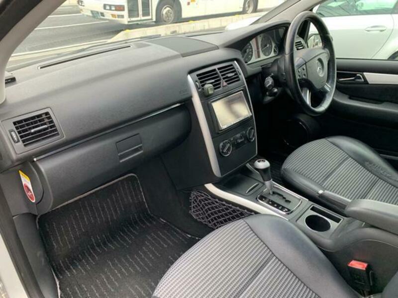 B-CLASS