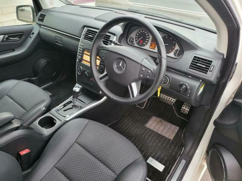 B-CLASS