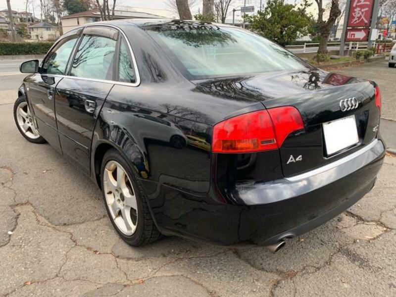 A4