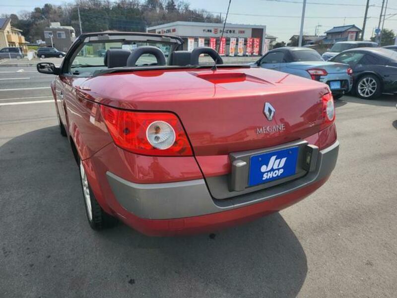 MEGANE