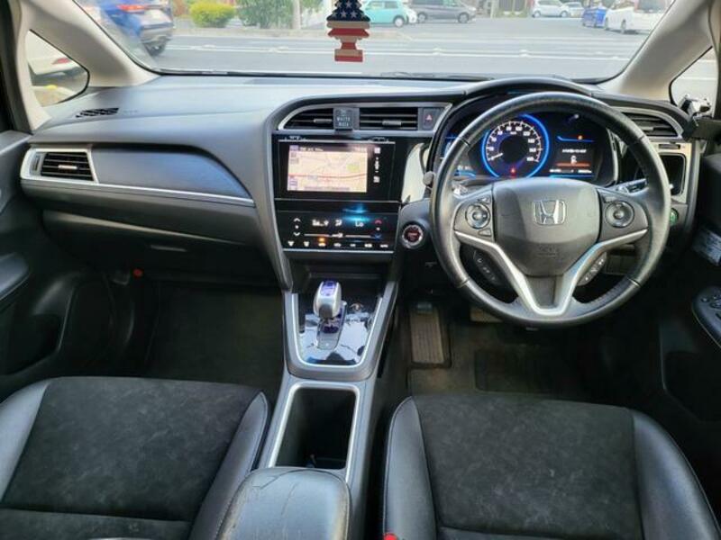 SHUTTLE