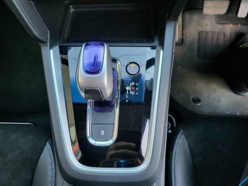 SHUTTLE