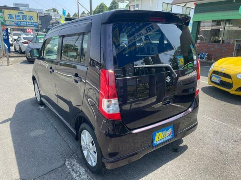 WAGON R