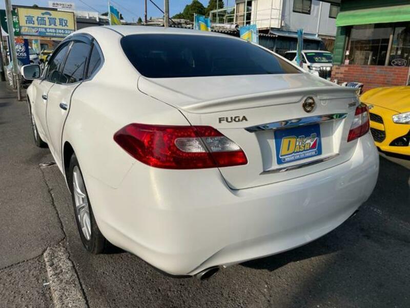 FUGA