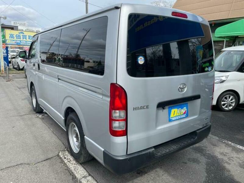 HIACE VAN