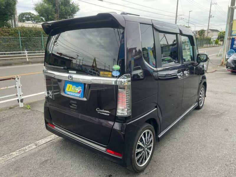 N BOX CUSTOM
