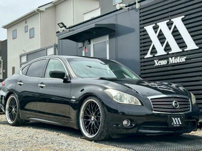 NISSAN FUGA HYBRID