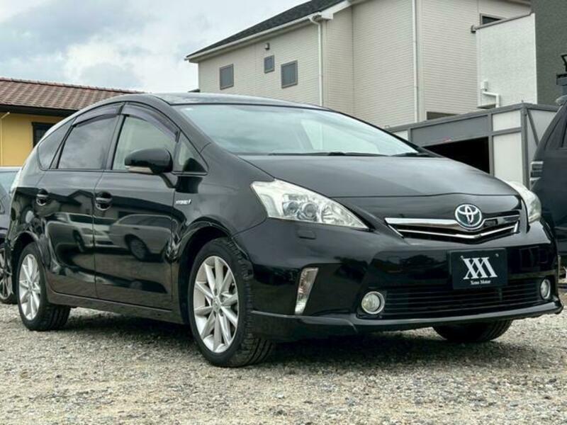 PRIUS ALPHA