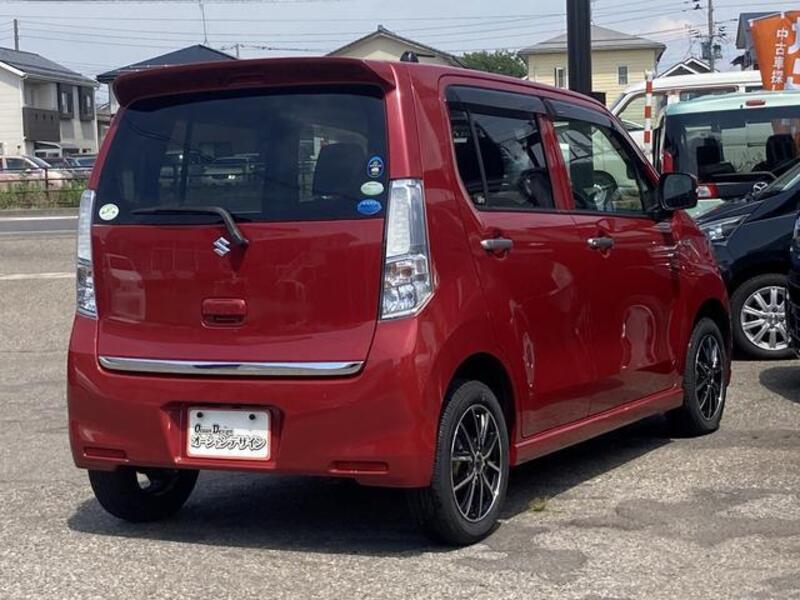 WAGON R