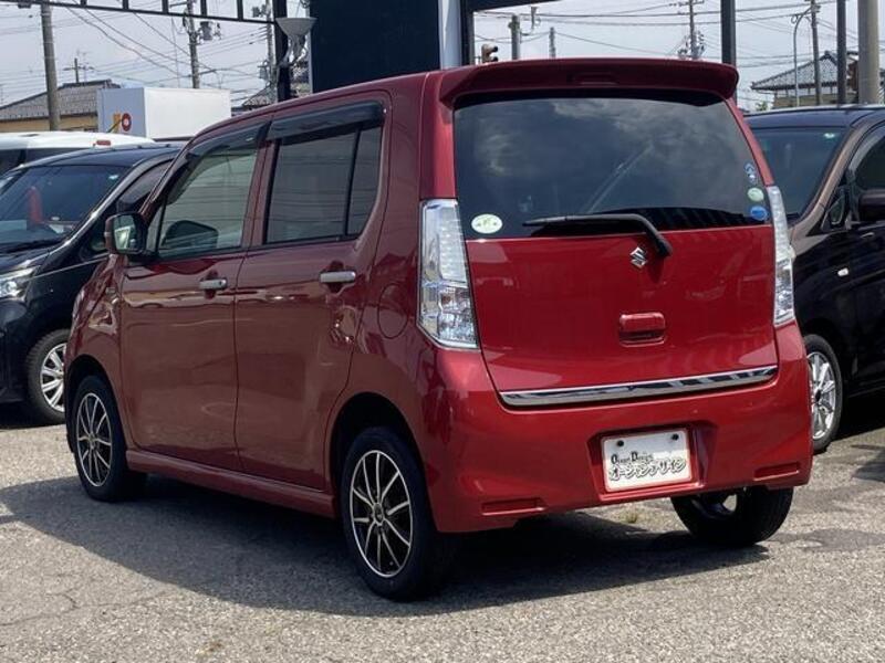 WAGON R