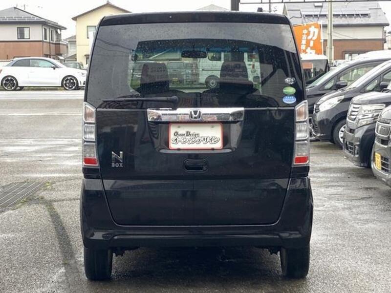 N BOX