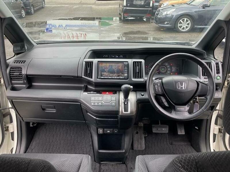 STEPWAGON SPADA