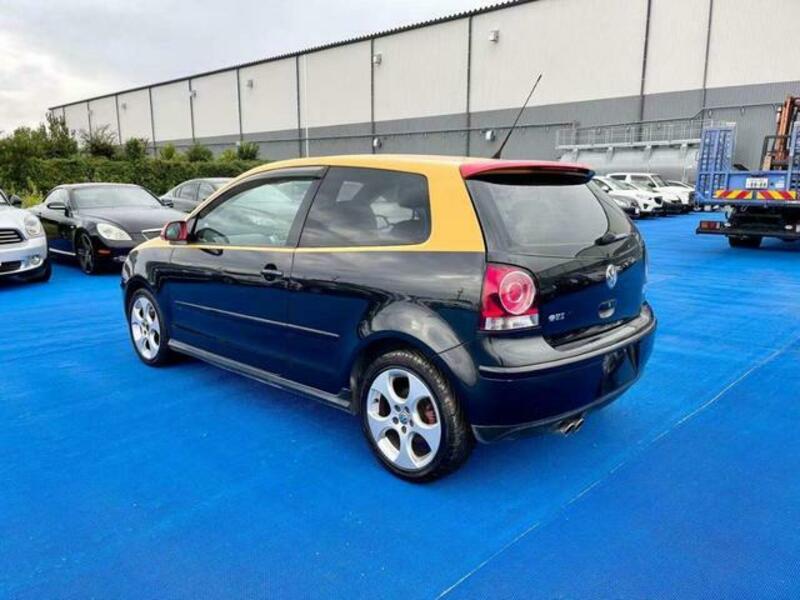 POLO
