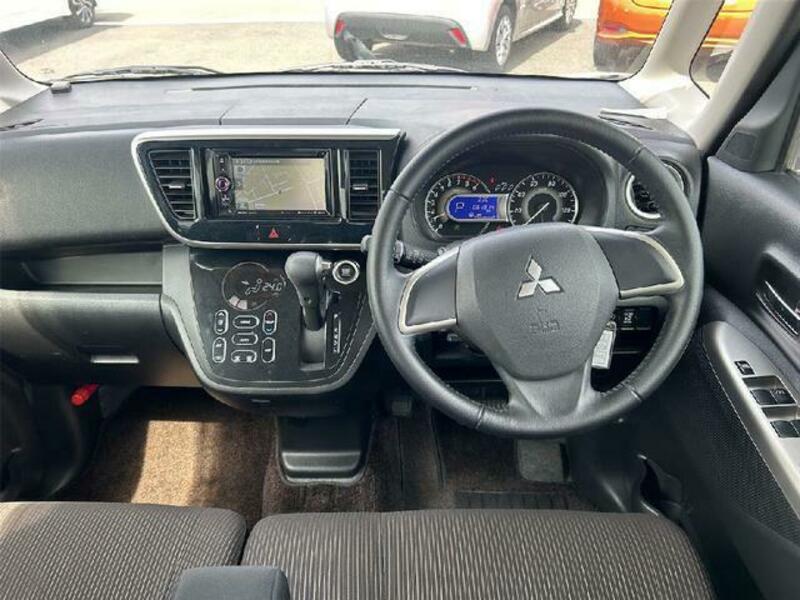 EK SPACE CUSTOM