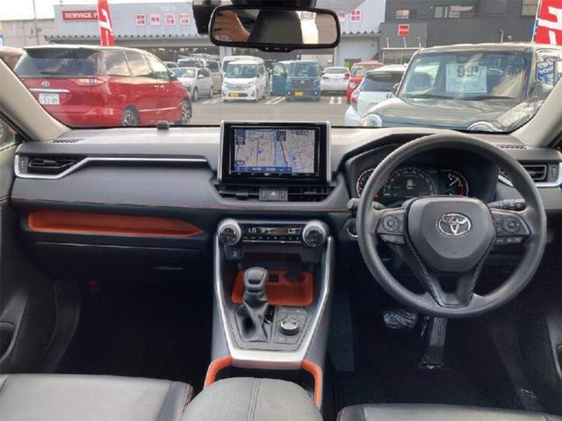 RAV4