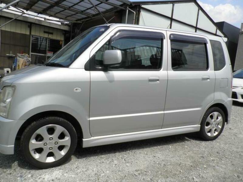 WAGON R