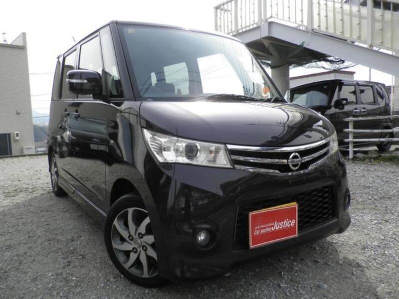 NISSAN ROOX