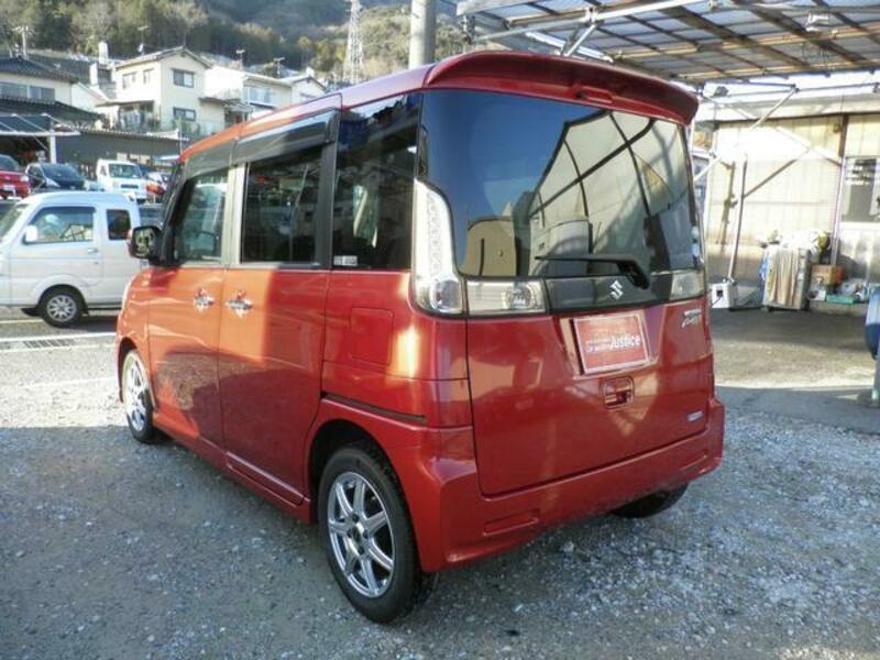 SPACIA CUSTOM