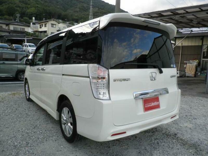 STEPWAGON SPADA
