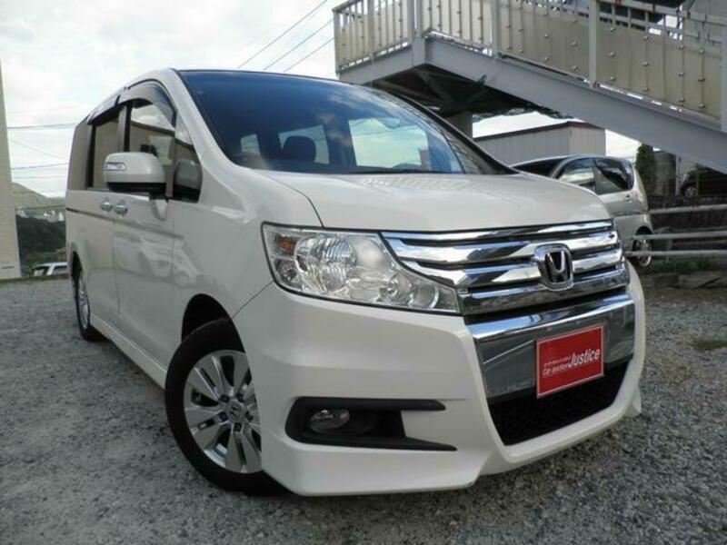 HONDA STEPWAGON SPADA