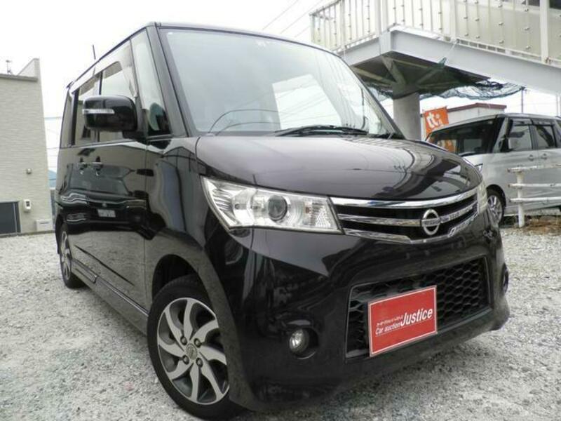 NISSAN ROOX