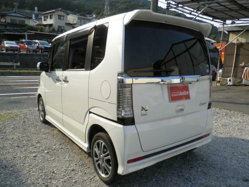 N BOX CUSTOM